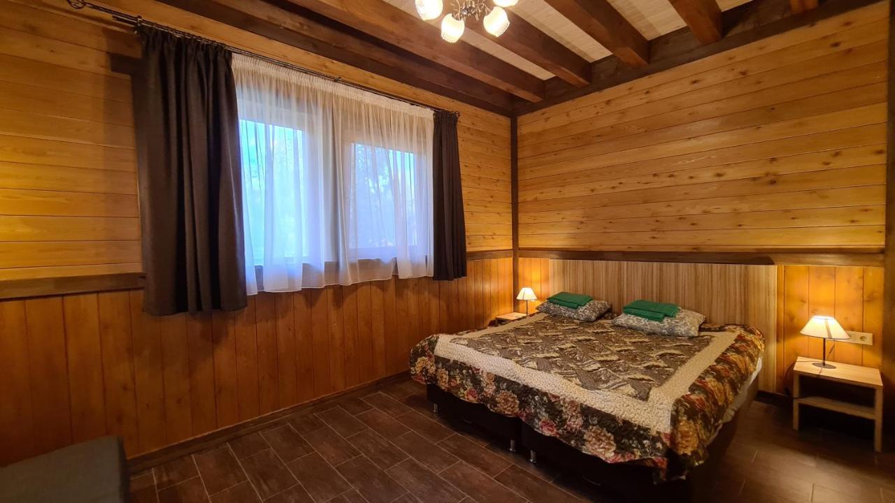 Novinki Park Guest House Danki Екстериор снимка