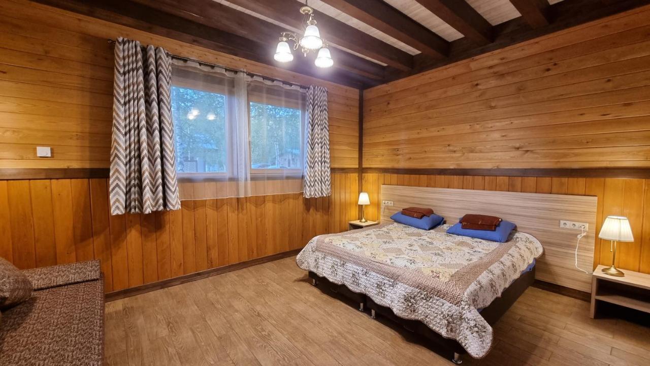 Novinki Park Guest House Danki Екстериор снимка