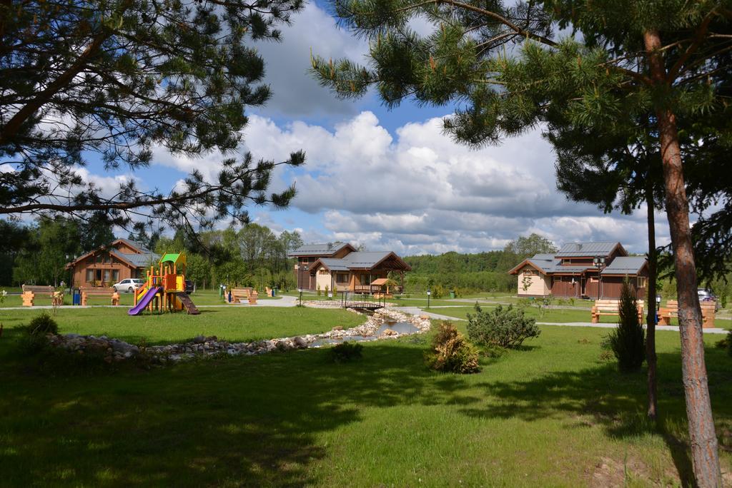 Novinki Park Guest House Danki Екстериор снимка